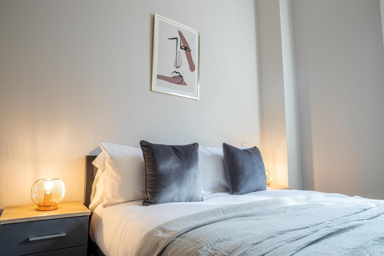 Elegant 1 Bedroom Apartments View & Parking By Opulent Sunderland (Tyne and Wear) Exterior photo